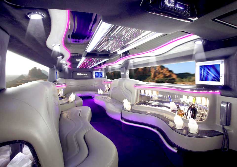 Hummer-H2-Stretch-Limo-20-Passenger-Interior-1